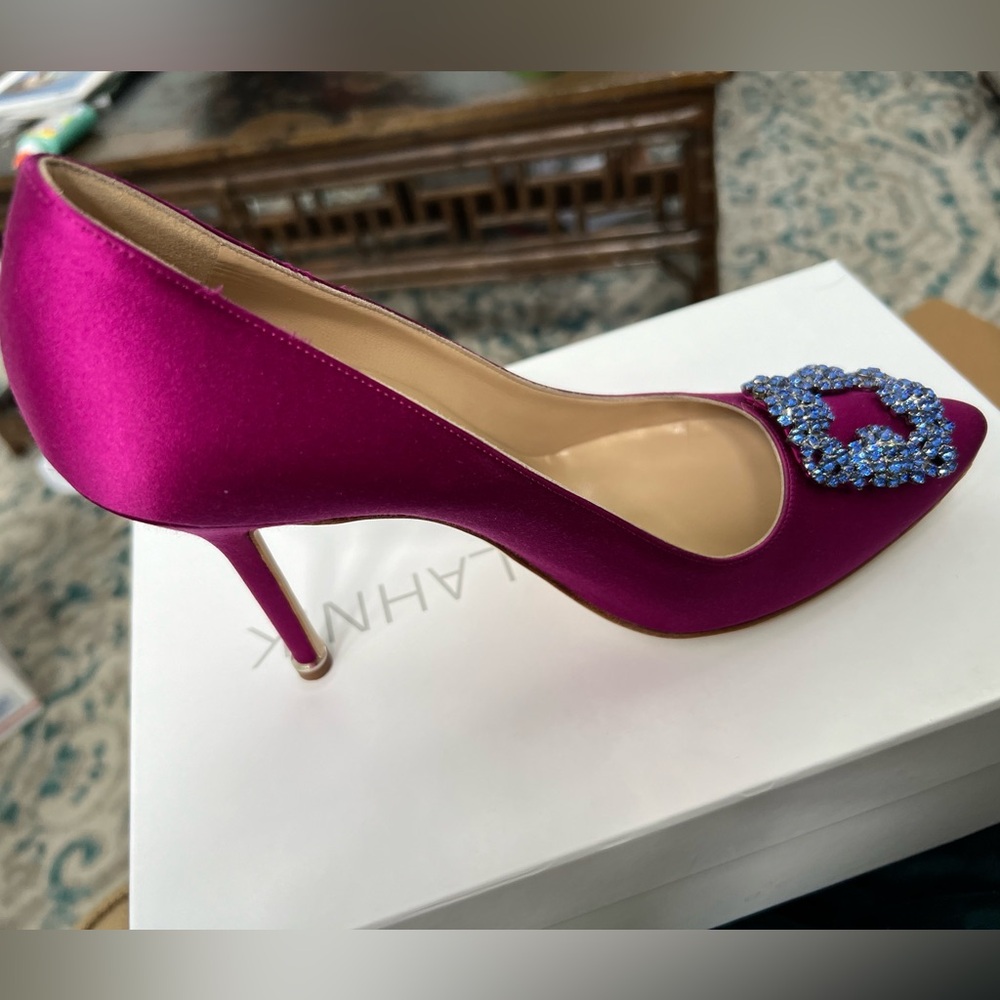 Manolo Blahnik pink satin